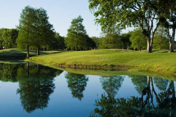 Victoria Country Club