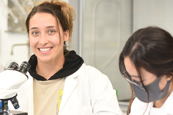<img src="/media/tamuv/college-of-natural-and-applied-science/images/600X400-10.jpg" alt="students" style="width: 600px; height: 400px;     " />