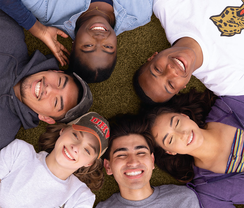 Six UHV students take a fun photo on campus